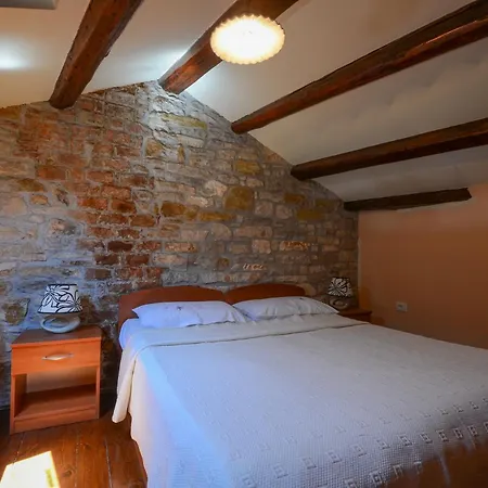 Malvazija I Teran Apartment
