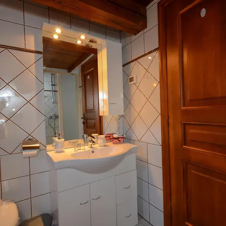 Apartment Malvazija I Teran